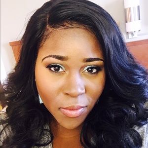 Meet your Posher, Renae