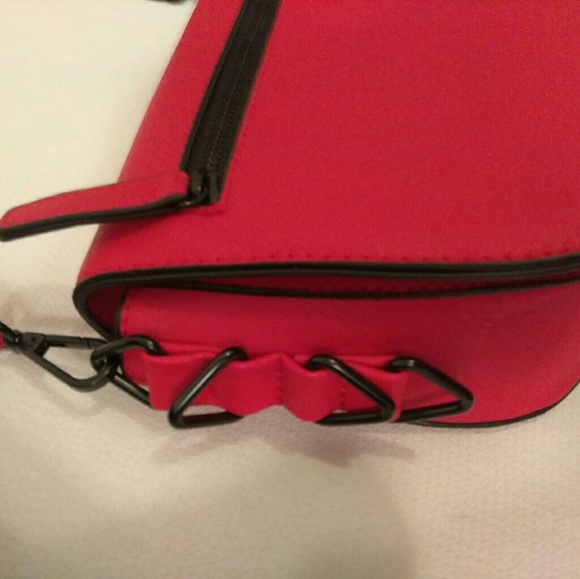 NWOT Edgy Red Leather Purse😎 - Picture 6 of 7