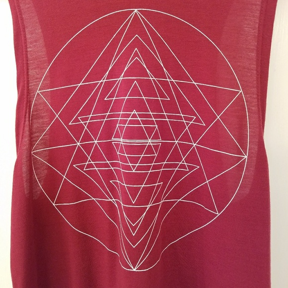 Tank top - Picture 2 of 2