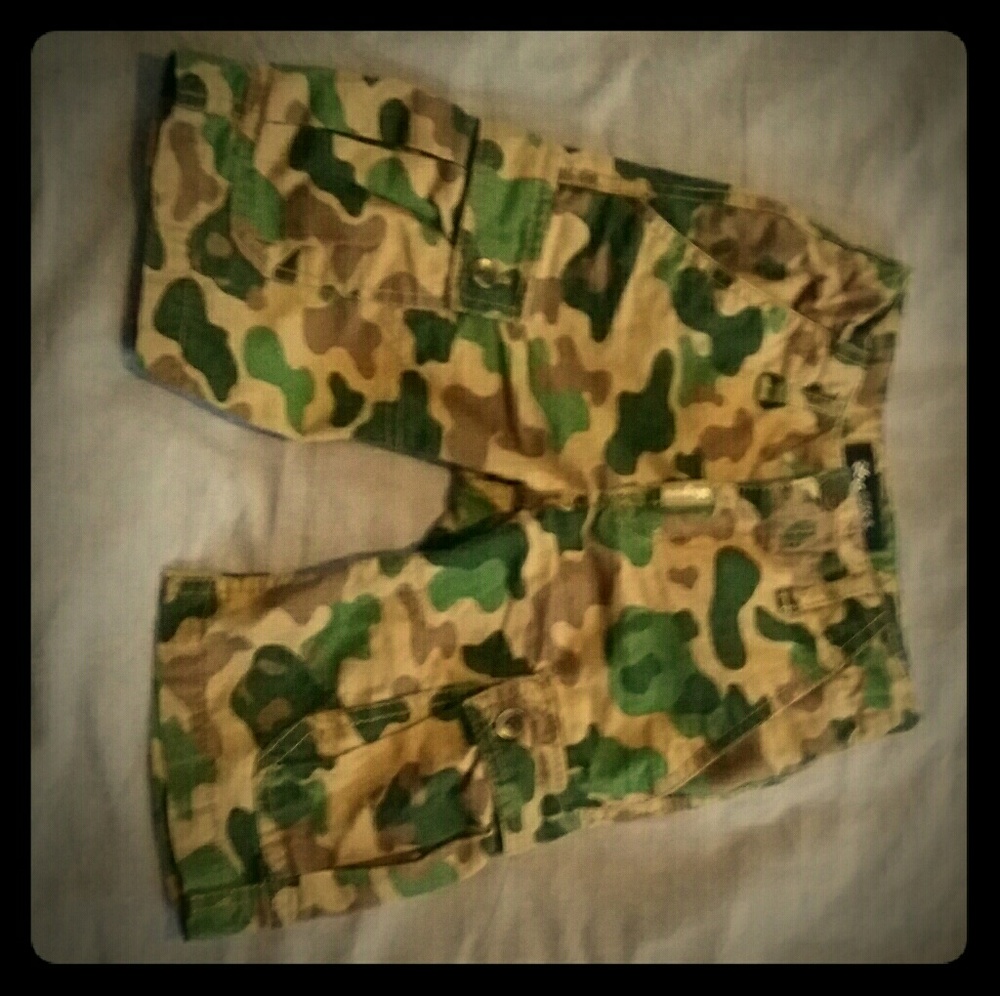 Boys LRG camo shorts