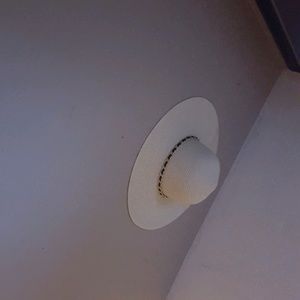 Meet your Posher, Valentina