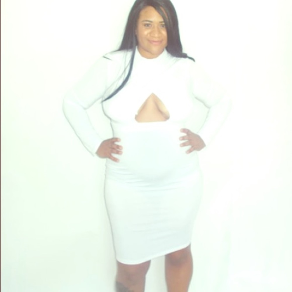 White Bodycon dress