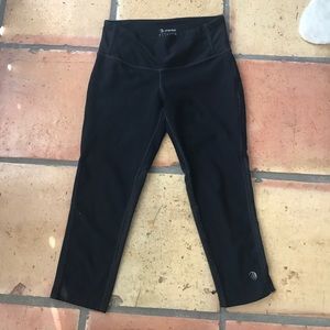 MPG workout pants size small