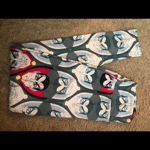 Lularoe Halloween Dracula leggings!! ONE SIZE!!!
