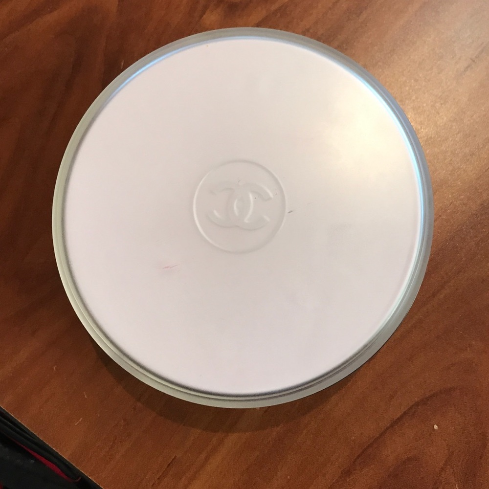 Chanel chance- Eau Tendre Moisturizing body cream