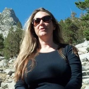 Meet your Posher, Karie