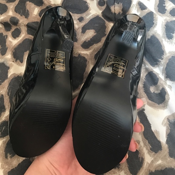 PLATFORM HEELS FROM SHOEDAZZLE ❤️ - Picture 3 of 7