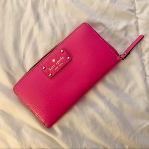 Kate spade hot pink wallet