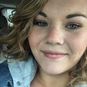 Meet your Posher, Maggie