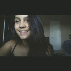 Meet your Posher, Mikayla