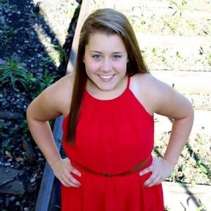 Meet your Posher, Briana