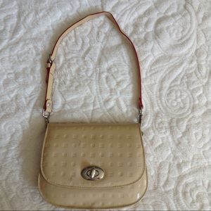 Arcadia patent leather Creme bag