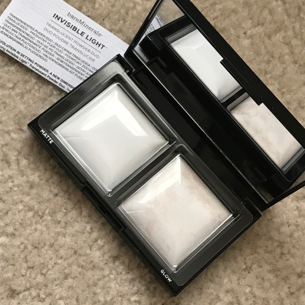 Bare Minerals invisible light translucent powder