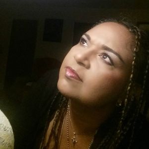 Meet your Posher, Hazra