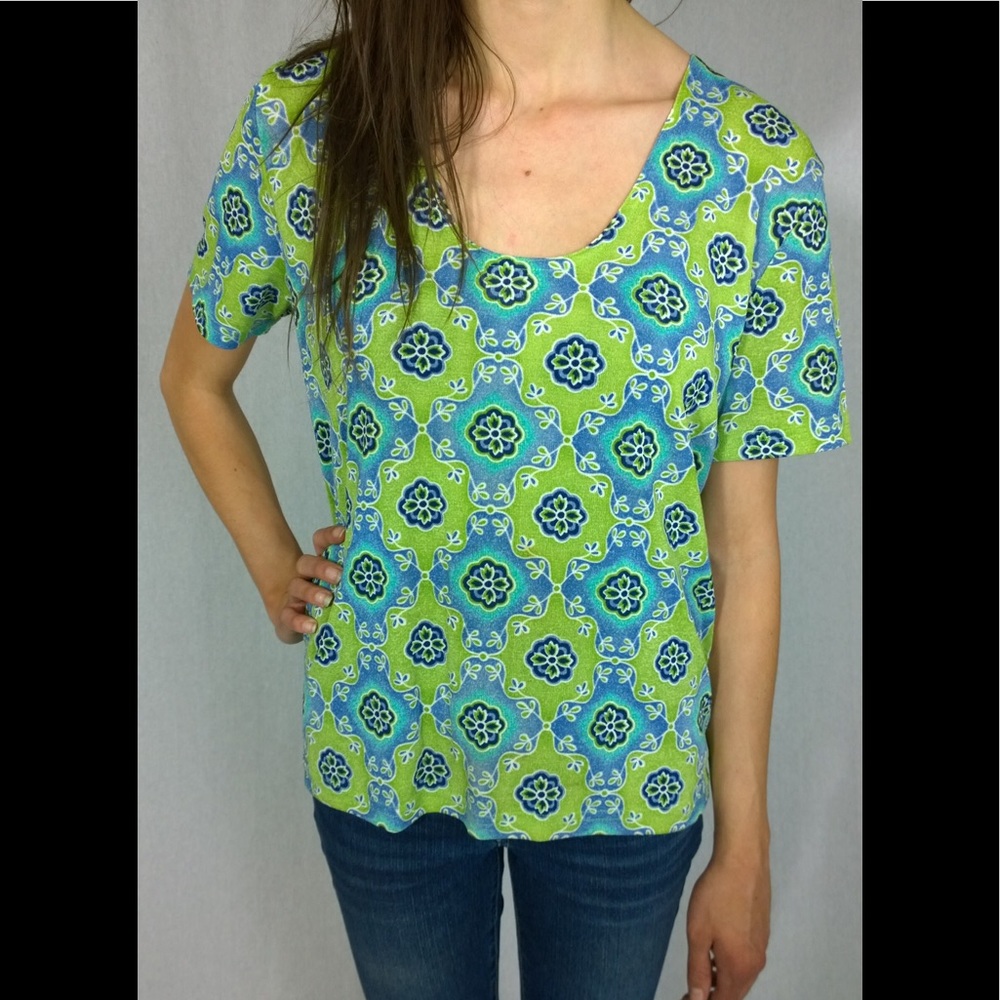 Scene 1 size Small, Bright Mandala Boho shirt