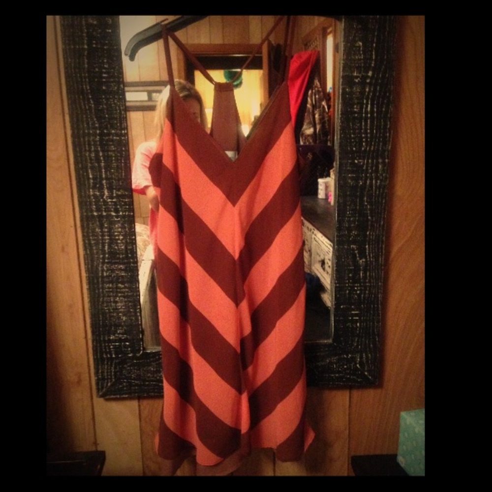 Judith March Chevron dress 👗