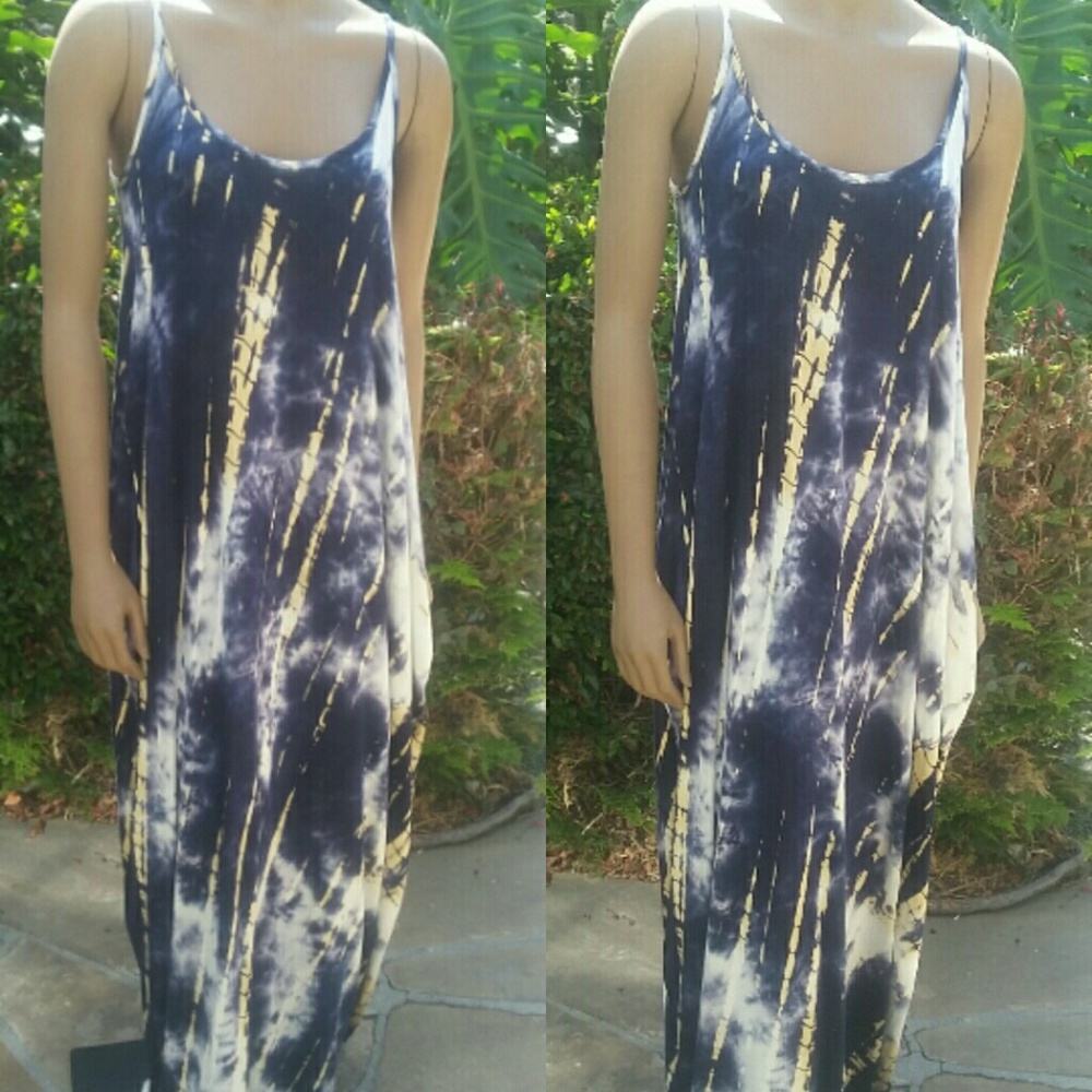 OVERSIZED MAXI DRESS