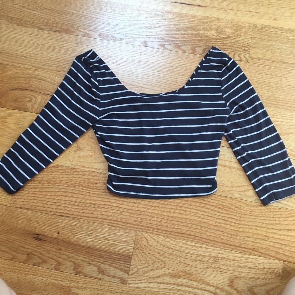 crop top
