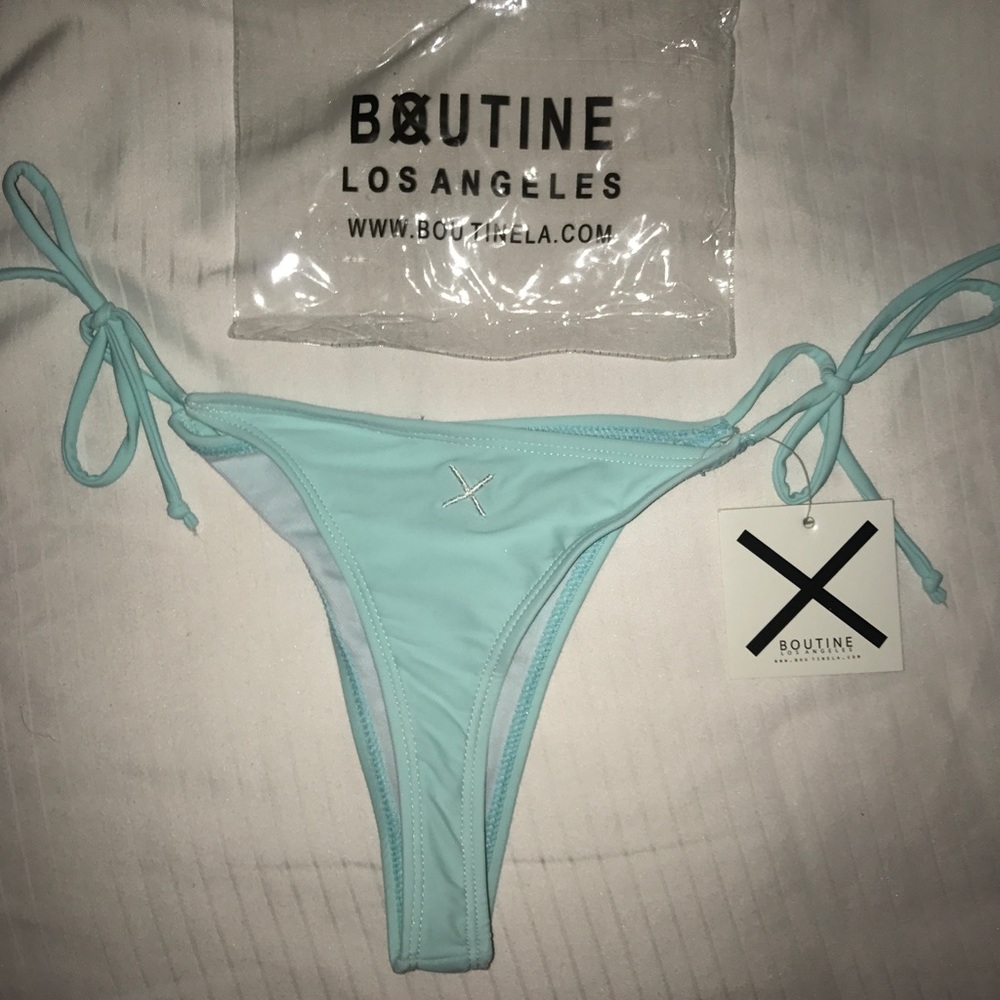 BOUTINELA BATHINGSUIT NEVER WORN