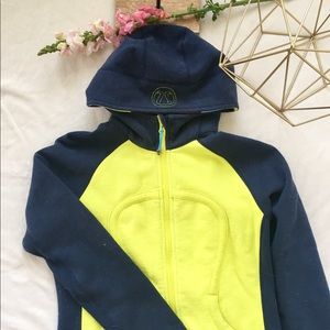 Classic Lululemon Scuba Hoodie!