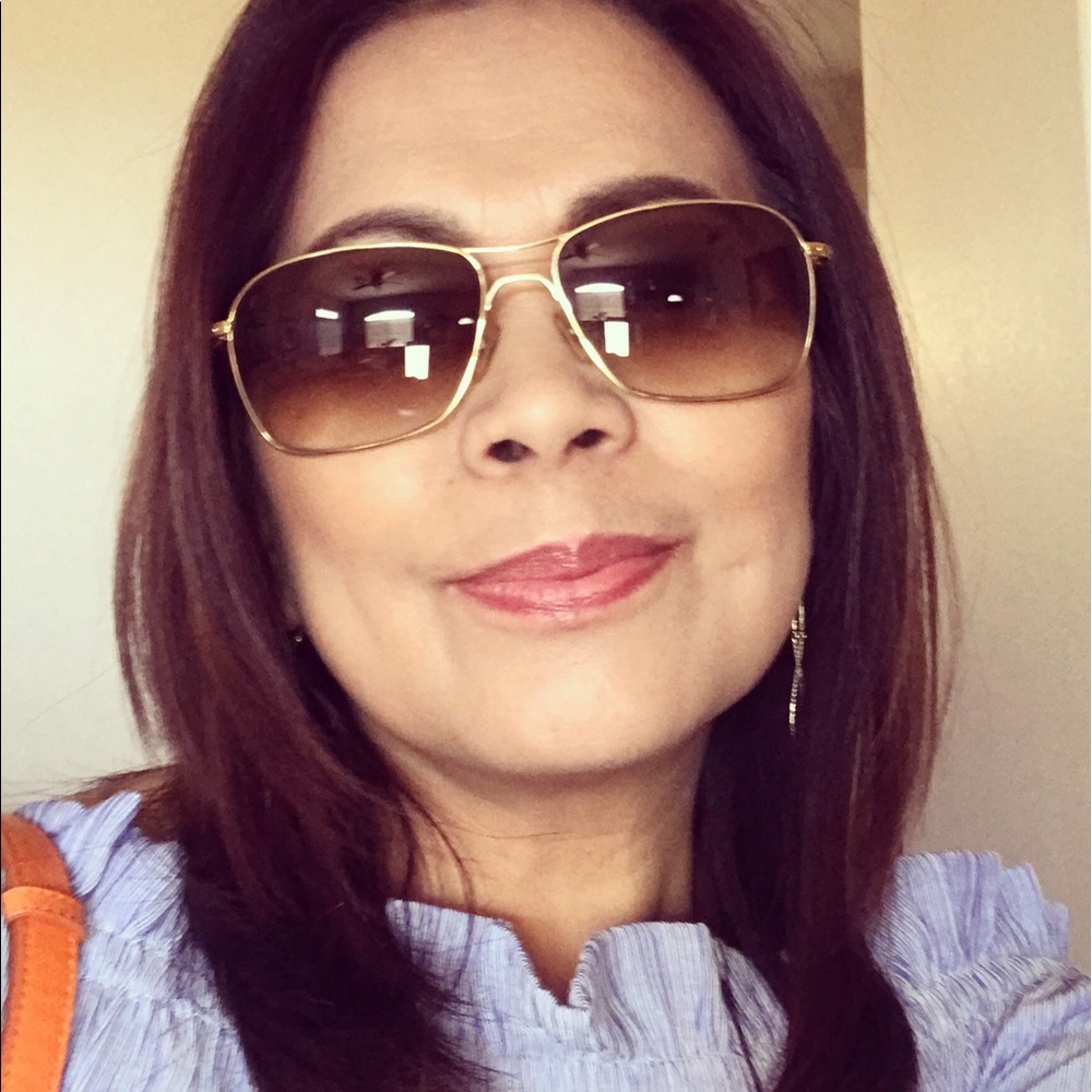 Meet your Posher, Merla