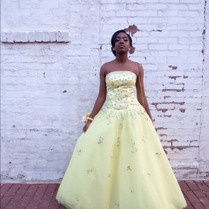 Prom dress for sale