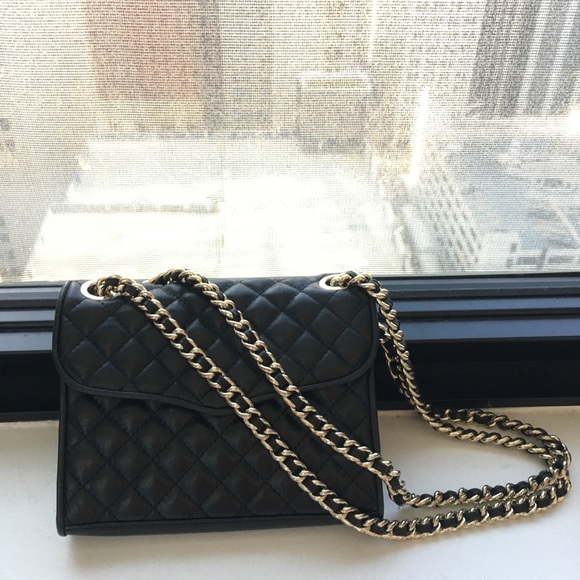 Rebecca Minkoff Handbags - Rebecca Minkoff Quilted Affair Black Crossbody!