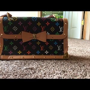 Authentic Louis Vuitton purse