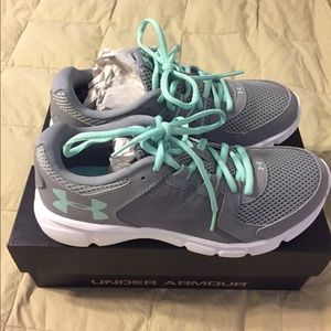 New!! Under Armour Thrill 2 Tennis Shoes 8