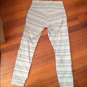 Lululemon rare print high times yoga pants size 10