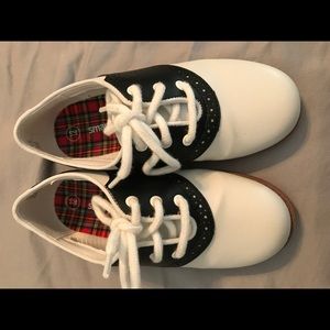 Size 12 smart fit saddle shoes worn twice