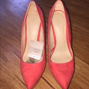 Zara suede coral pumps