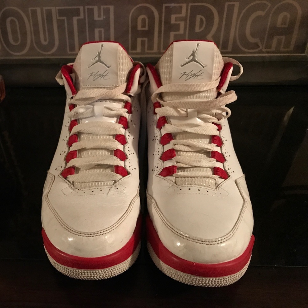 Jordan's size 8