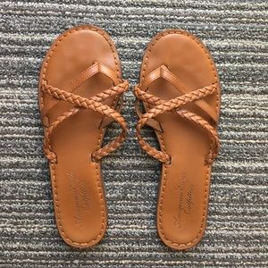 American Eagle Sandals
