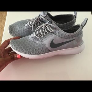 Nike Juvenate Sneakers
