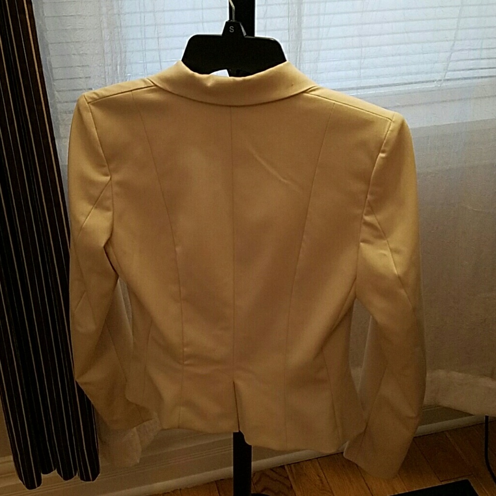 Jacket - Picture 3 of 3