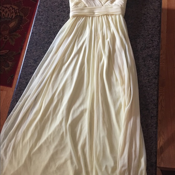 Gorgeous light yellow prom dress by Cache - Picture 6 of 7