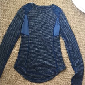 Lululemon blue stripped long sleeve shirt