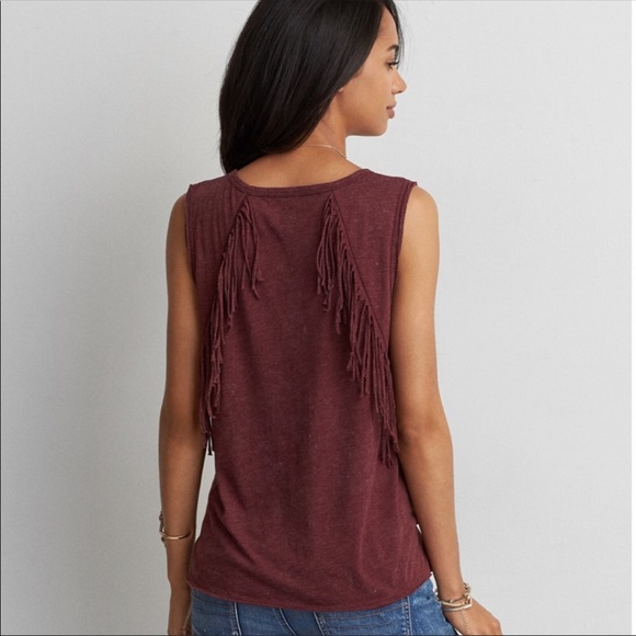 💥1 LEFT💥AEO Fringe muscle tank - Picture 2 of 3