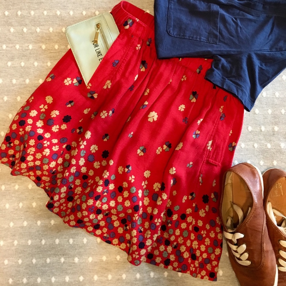 SOLD ✅ UO - skirt, with pockets!  (m-sm)