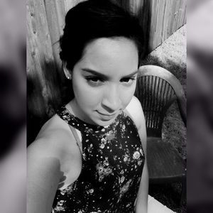 Meet your Posher, Dalia