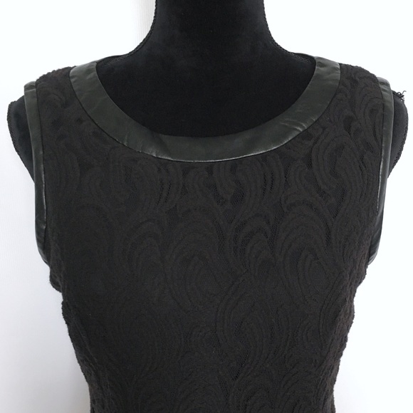 Adrianna Papell Black Lace Sheath Dress LBD - Picture 7 of 8