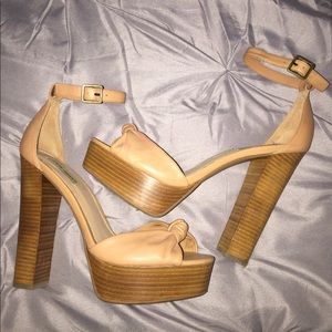 Steve Madden Marcy Heels (Size 10)