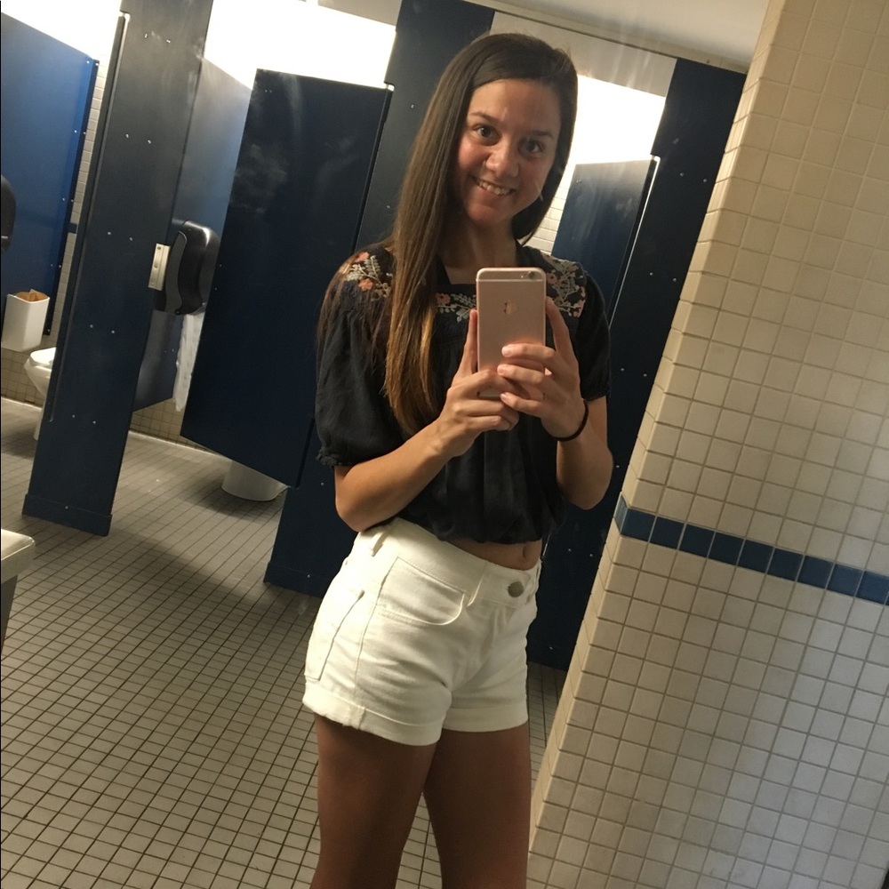 Meet your Posher, Breanna