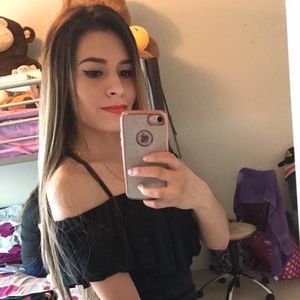 Meet your Posher, Ashley janeth