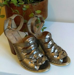 Anthropologie Tamar Metallic Shooties