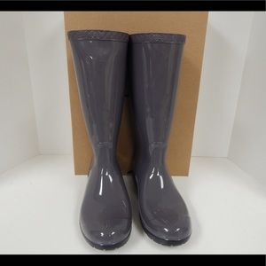 🍒UGG Australia Shaye waterproof rainboots, BNWT🍒