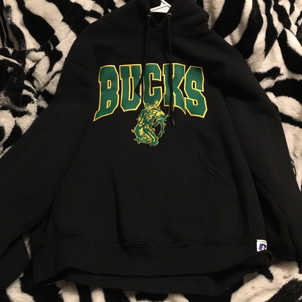 MILWAUKEE BUCKS Athletic Sweatshirt
