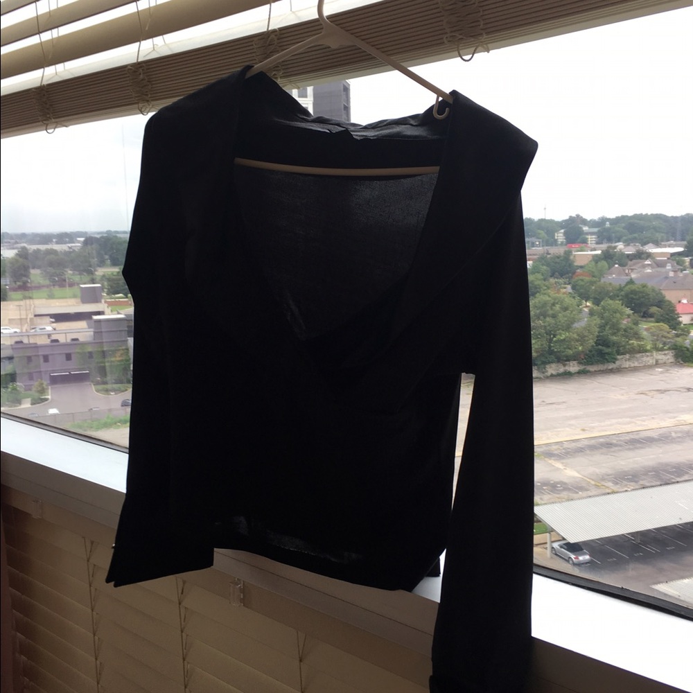 Black long sleeve dressy top