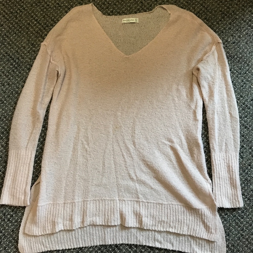 Lightweight superrrr soft sweater